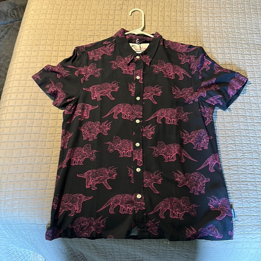NWT Chubbies “The Pink Triceratop” Button-Down Shirt Men’s Small